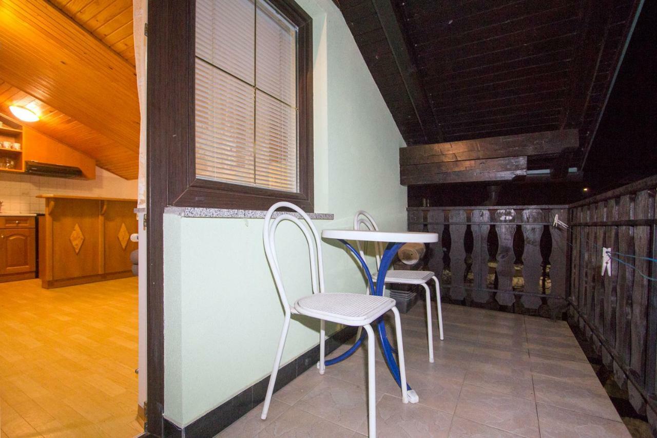 Zeleni Apartma 즈코르녜즈레쎄 외부 사진